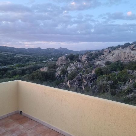 Appartamento Monte Mare Арцахена Екстериор снимка